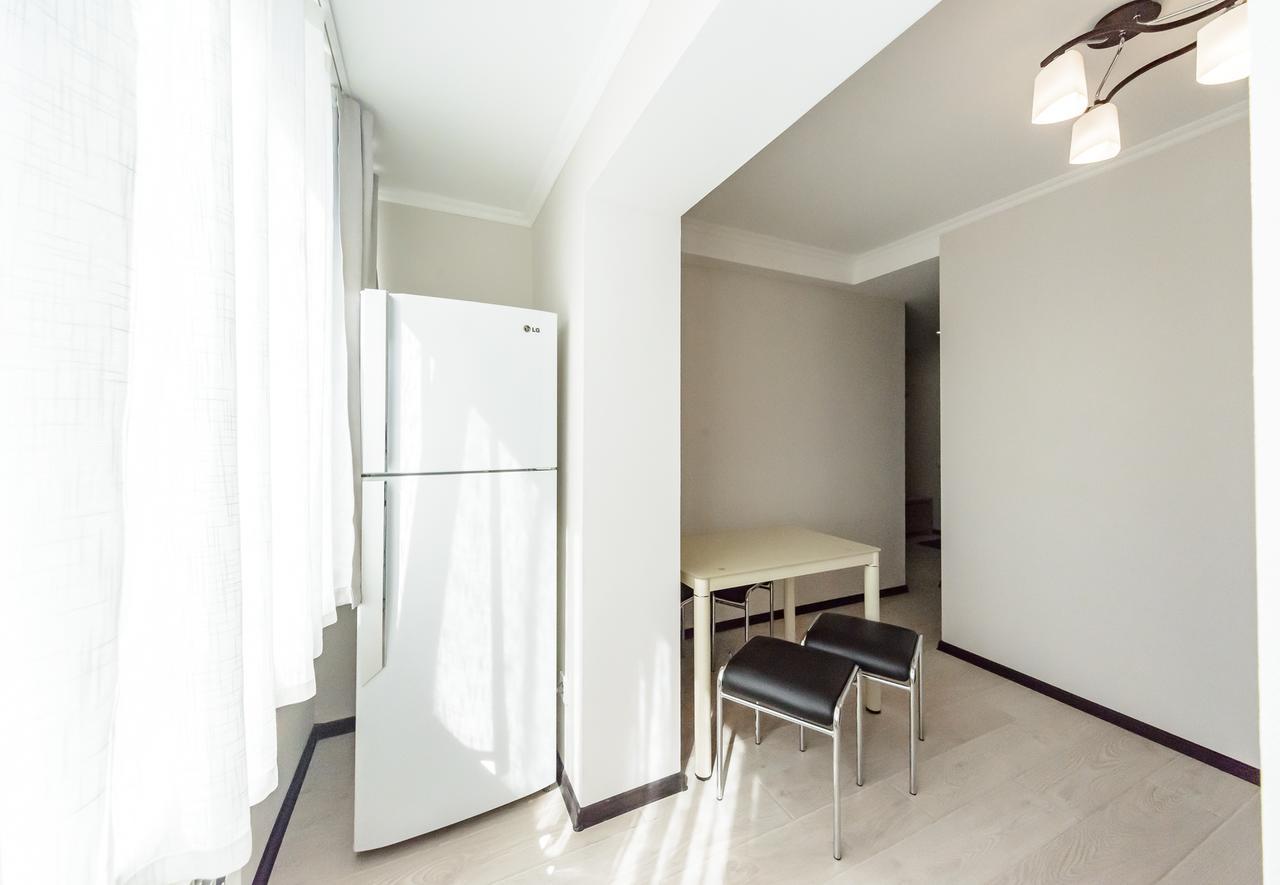 Artal Apartment On Iordanskaya 22 كييف المظهر الخارجي الصورة