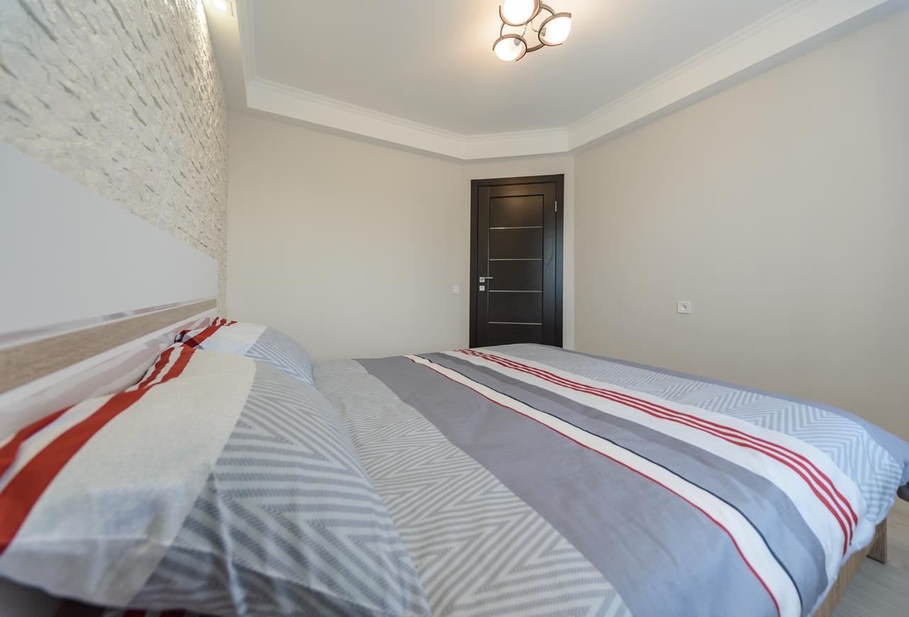 Artal Apartment On Iordanskaya 22 كييف المظهر الخارجي الصورة