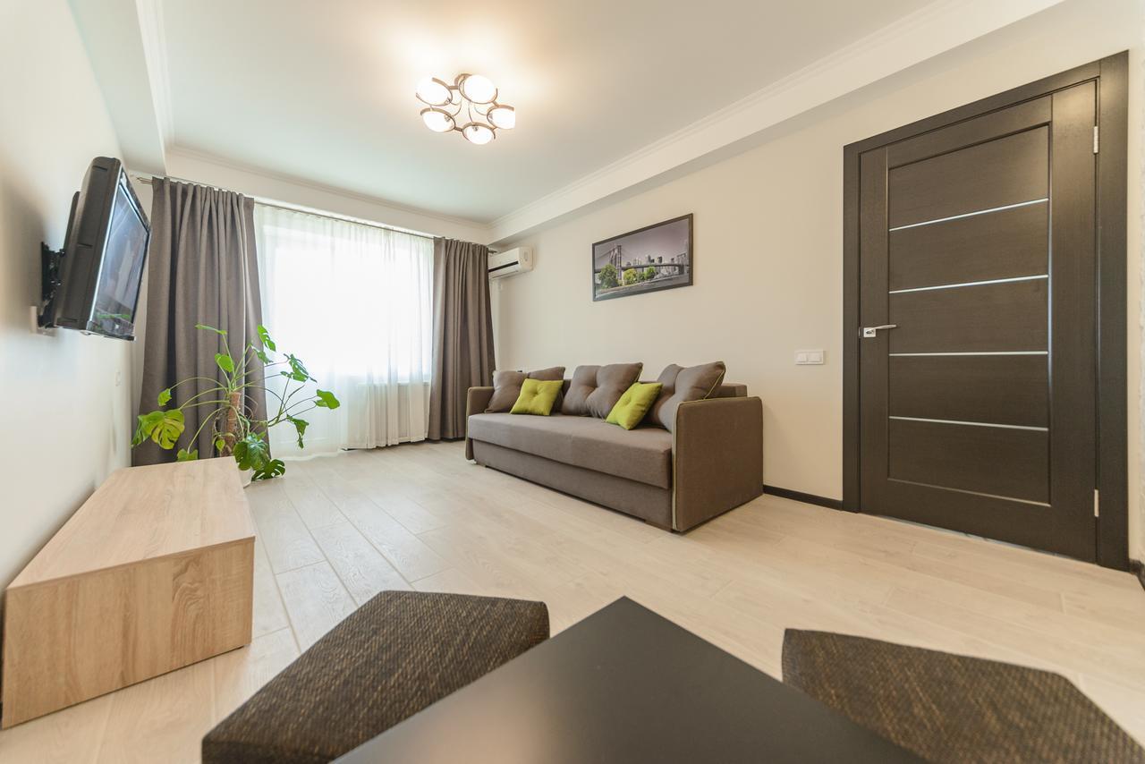 Artal Apartment On Iordanskaya 22 كييف المظهر الخارجي الصورة