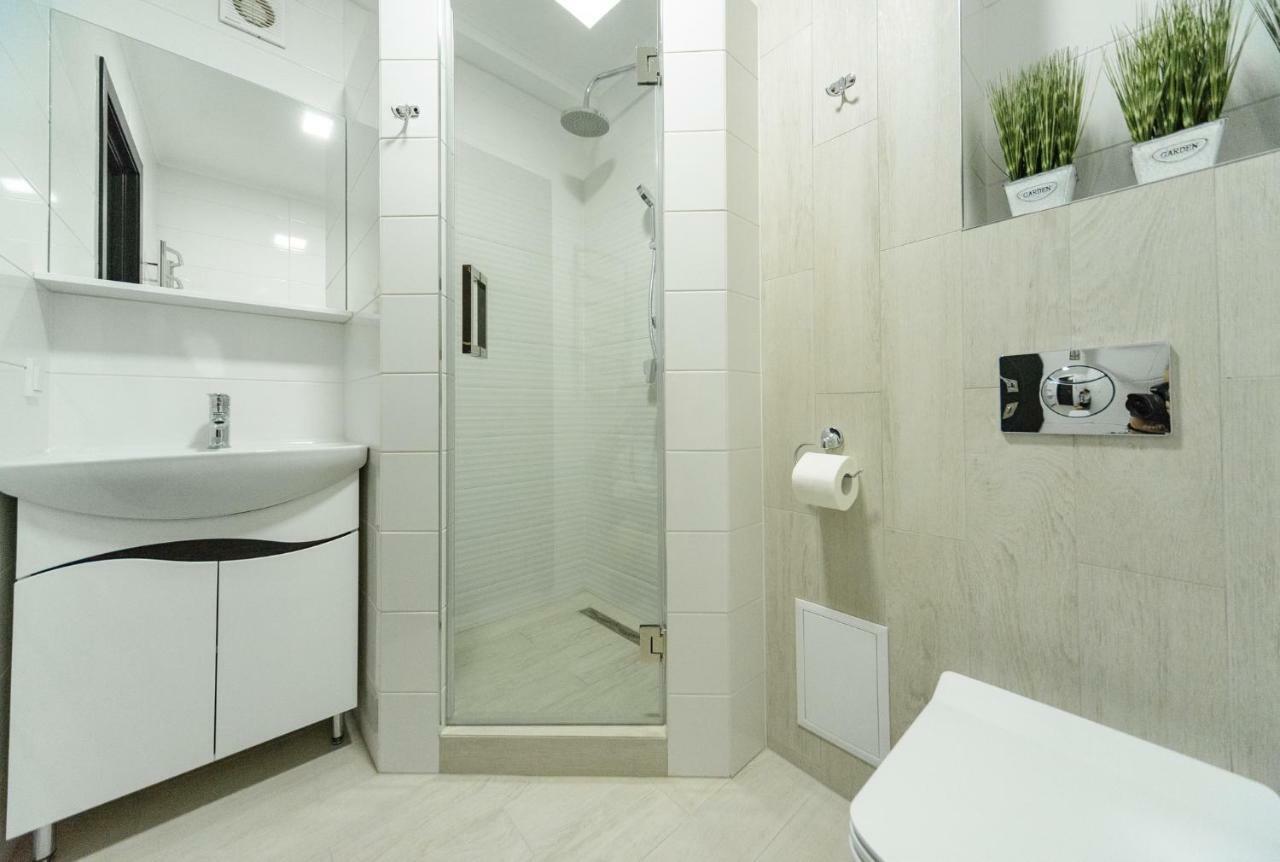 Artal Apartment On Iordanskaya 22 كييف المظهر الخارجي الصورة